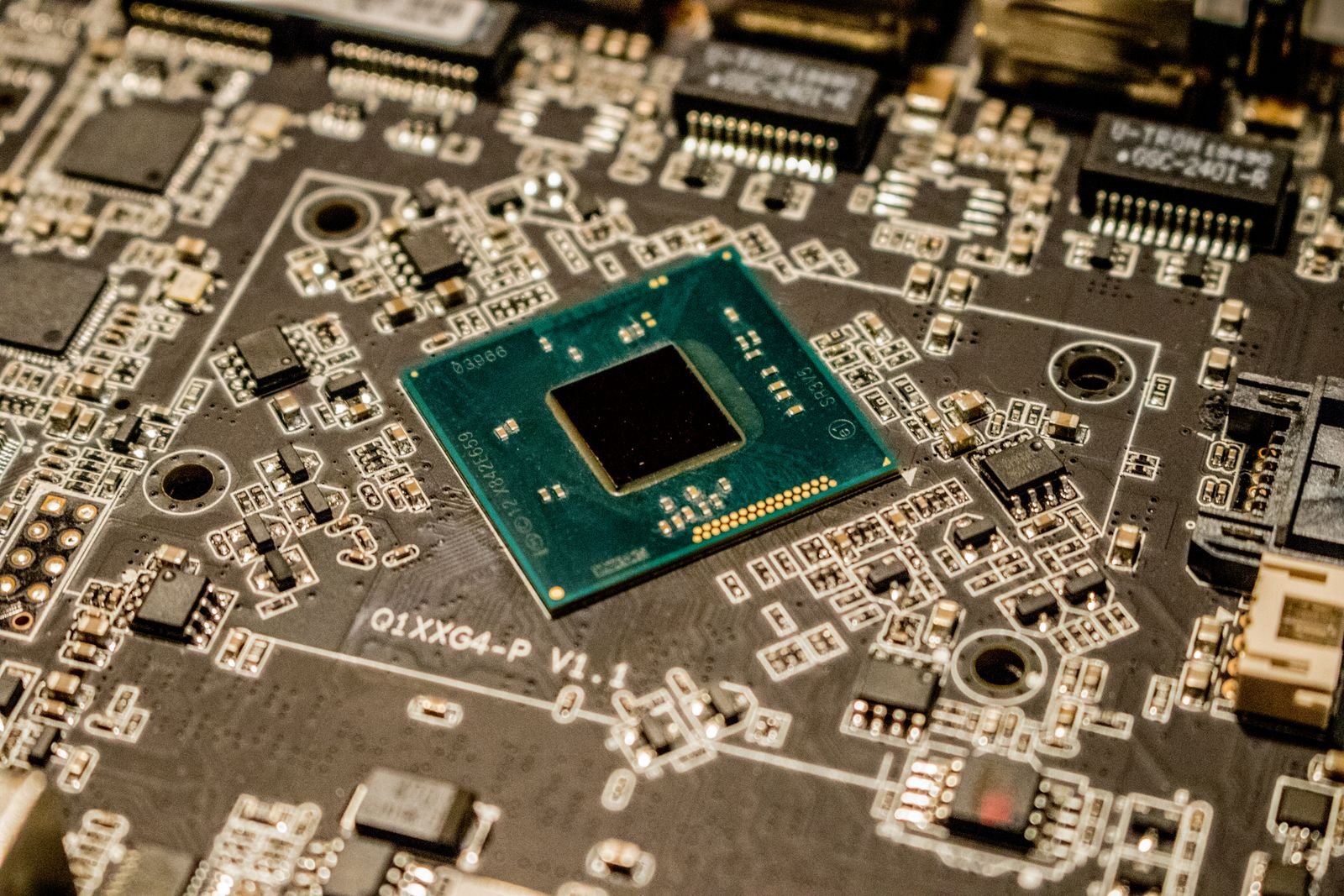 Close-up of an ECU circuit board being prepared for file editing with DPF EGR Lambda Remover software